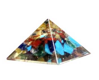 Orgone Mixed Stone Pyramid 25-30mm