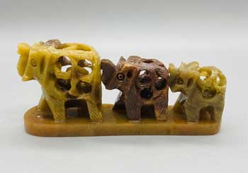 Elephants In A Row - Soapstone 4" 3